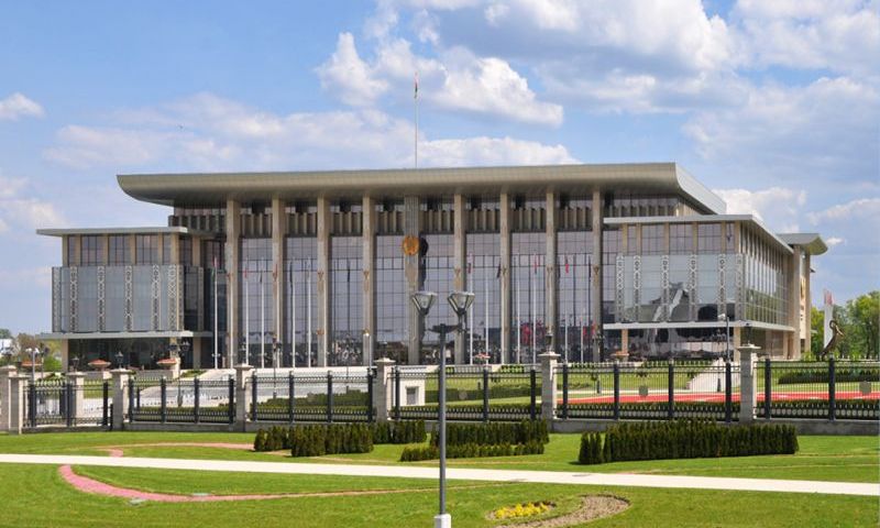 Палац Незалежнасці в Минске